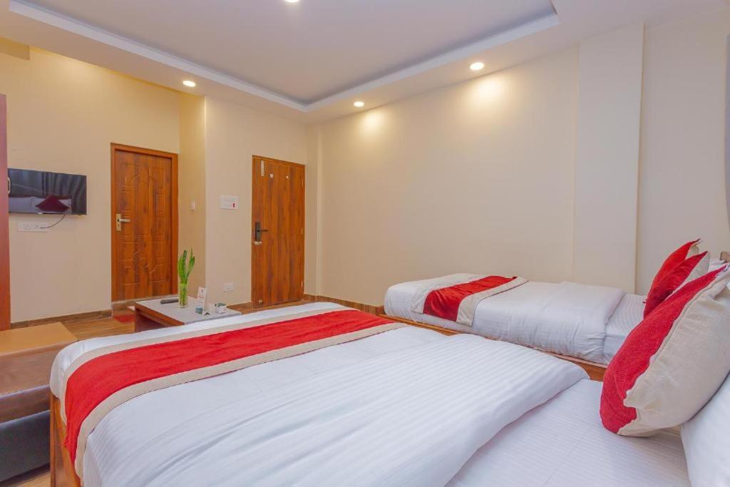 Hotel Tiktok กาฐมาณฑุ ภายนอก รูปภาพ