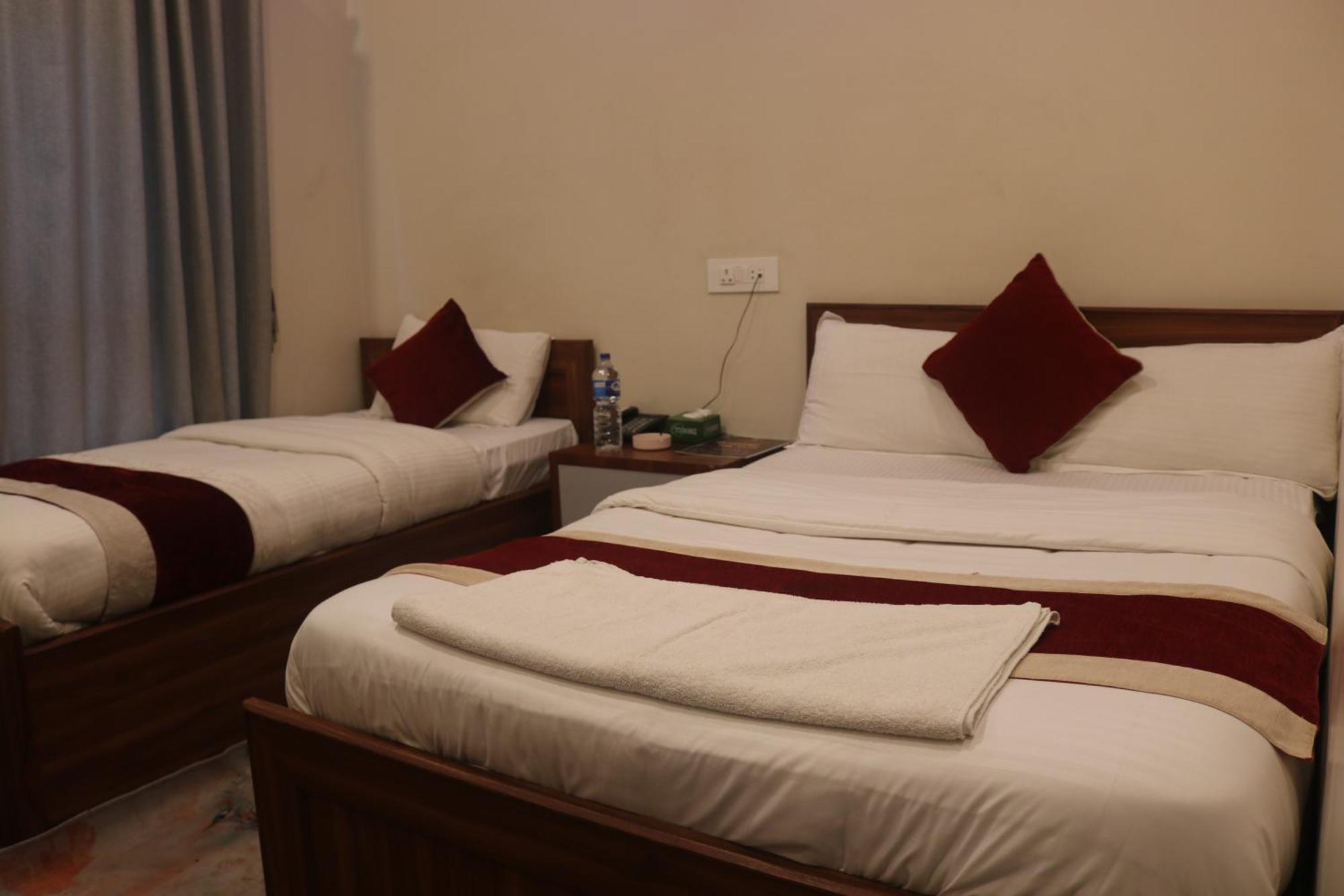 Hotel Tiktok กาฐมาณฑุ ภายนอก รูปภาพ